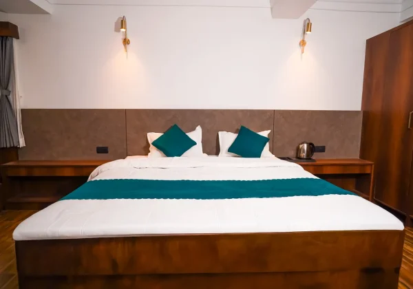 Maskdeer-standerd-room-Images (4)